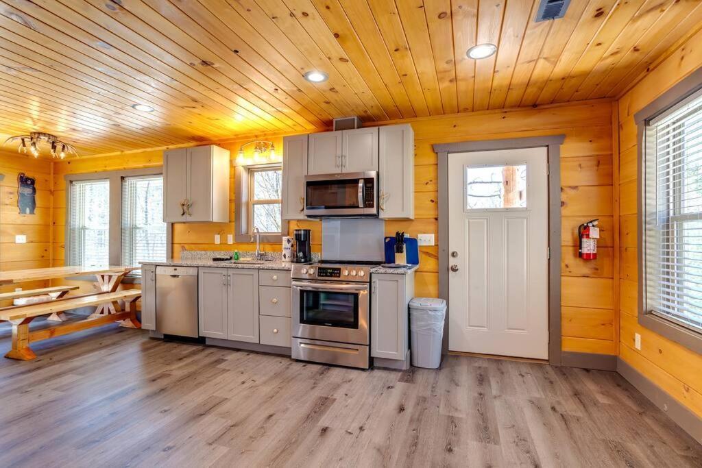 Dancing Bear Cabin- Relax & Enjoy! Sevierville Exteriér fotografie