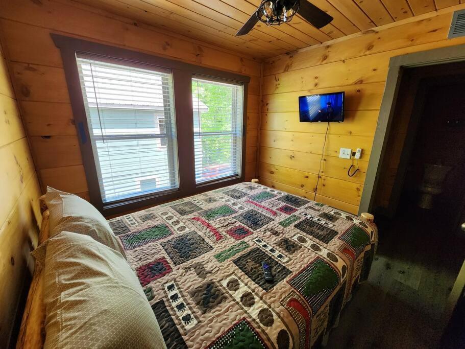Dancing Bear Cabin- Relax & Enjoy! Sevierville Exteriér fotografie